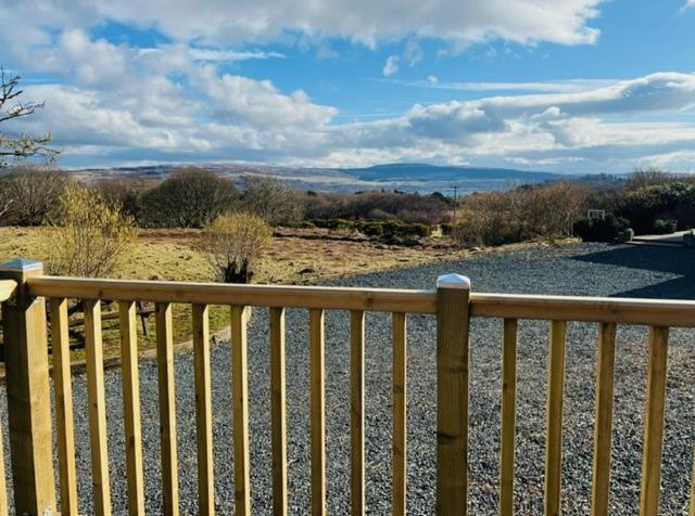 Hidden Hut - Aros View - Tobermory Villa Exteriör bild